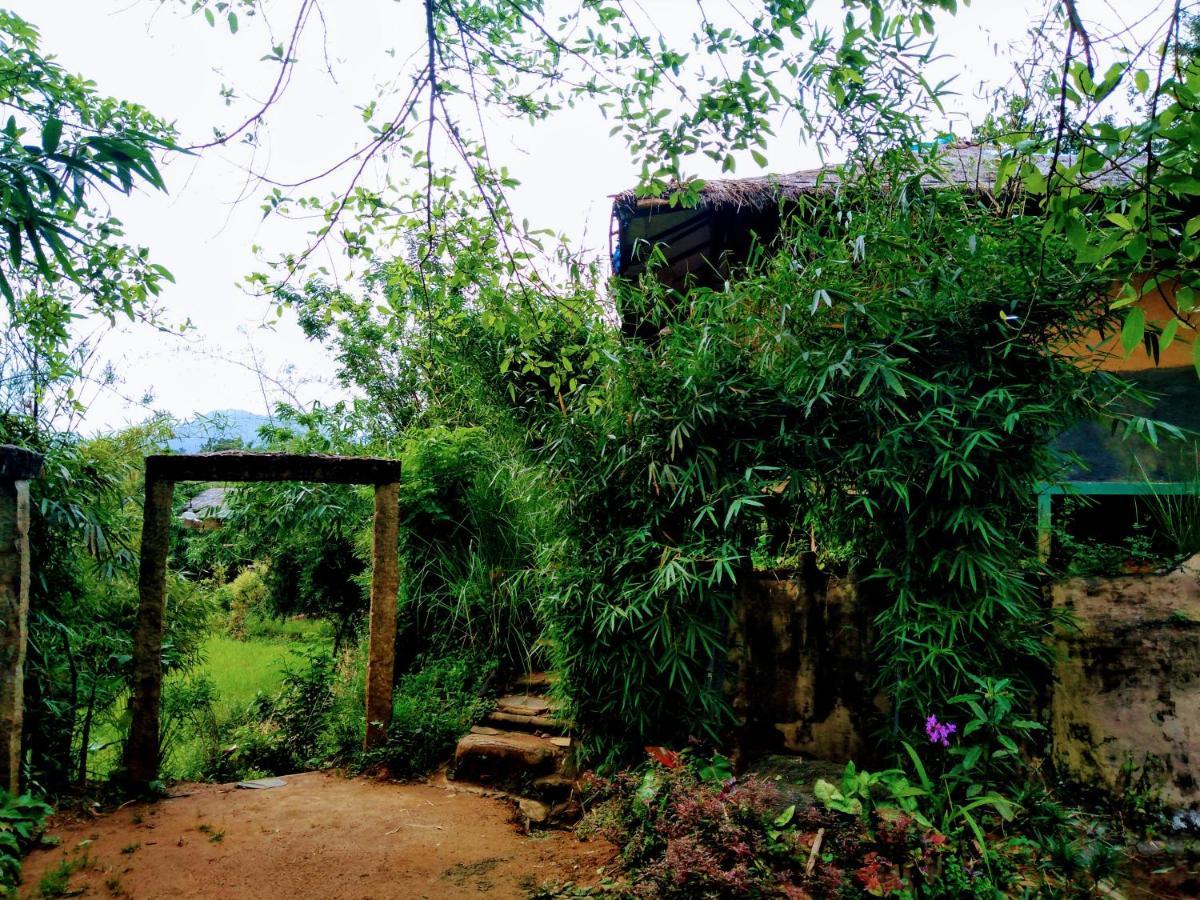 Koomankolly Resort Thirunelly Eksteriør billede