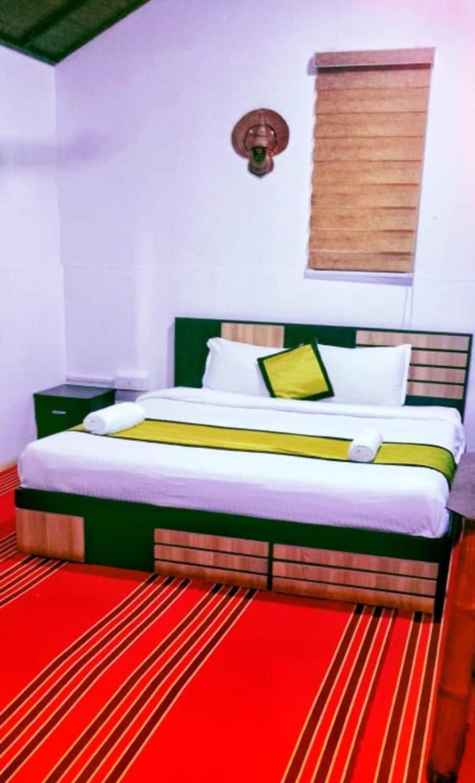 Koomankolly Resort Thirunelly Eksteriør billede